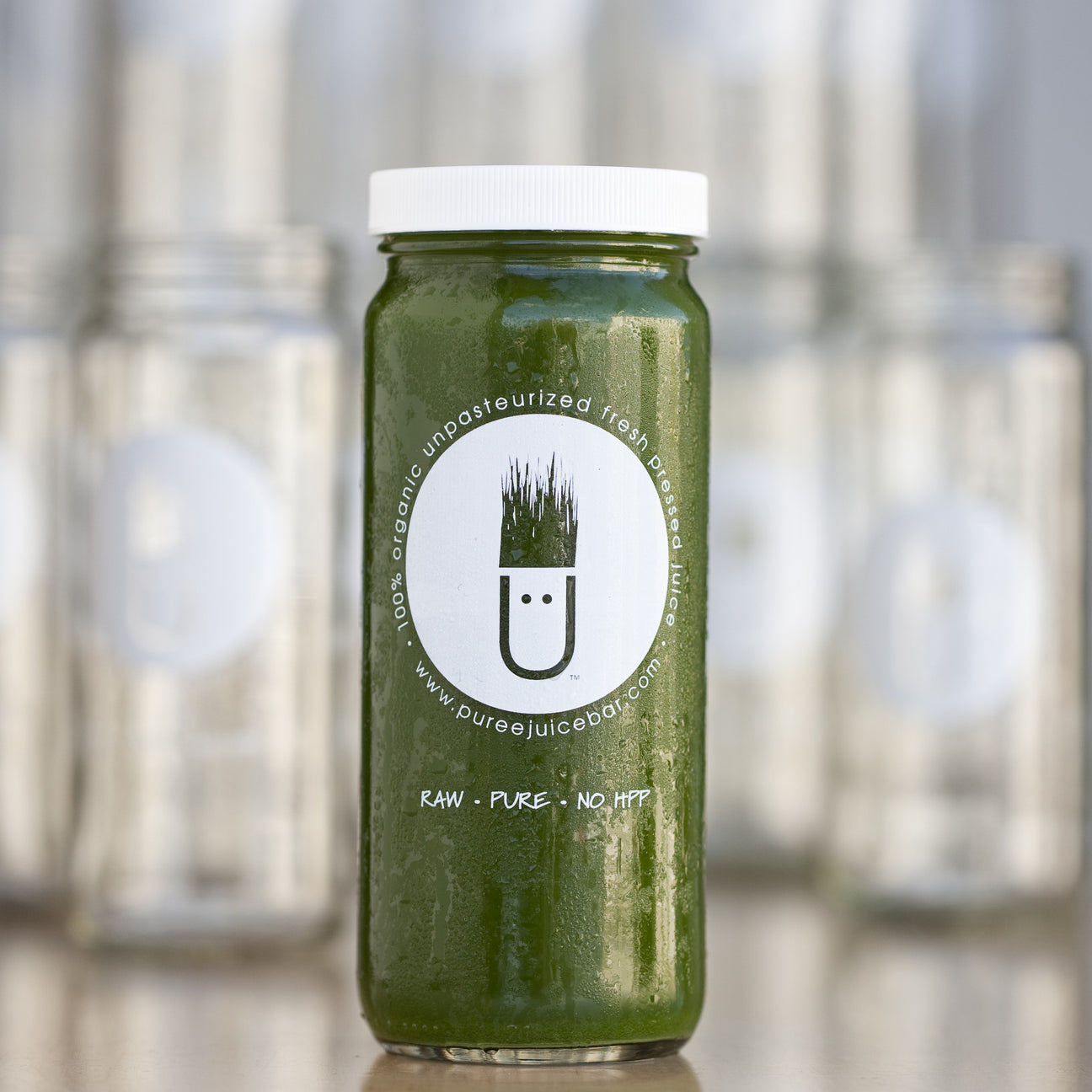 pothos juice bar Flora 16 oz